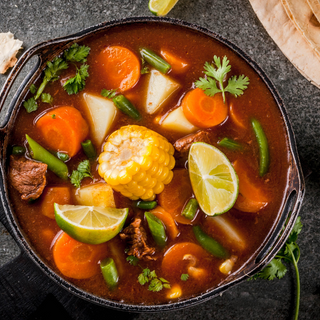 Molle de Olla Mexicano: Una Fiesta de Ingredientes y Tradición - Wine.com.mx